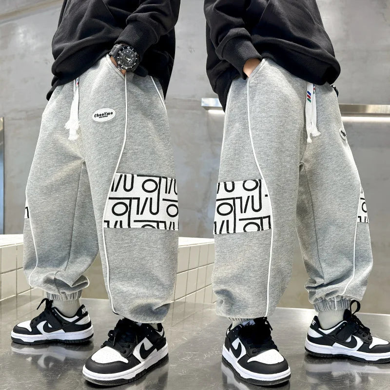 Teen Boys Jeans Spring Fall Children's Trousers Loose Fashion Cartoon Ripped Hole Toddler Korean Kids Casual Denim Pants 5-14 Y