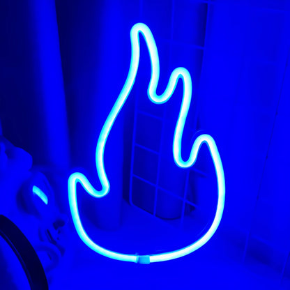 Halloween Bat Spirit LED Neon Wall Decor for Party Gift - Terrifying Atmosphere - USB or Battery Powered